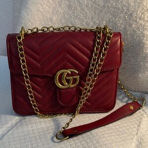 Chic Burgundy Crossbody Bag with Gold Chain